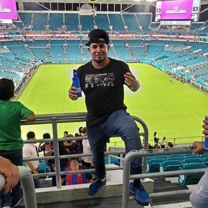 Meet your Posher, Antonio